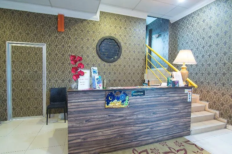 Oyo 528 Andaman Sea Hotel Batu Feringgi 2*,